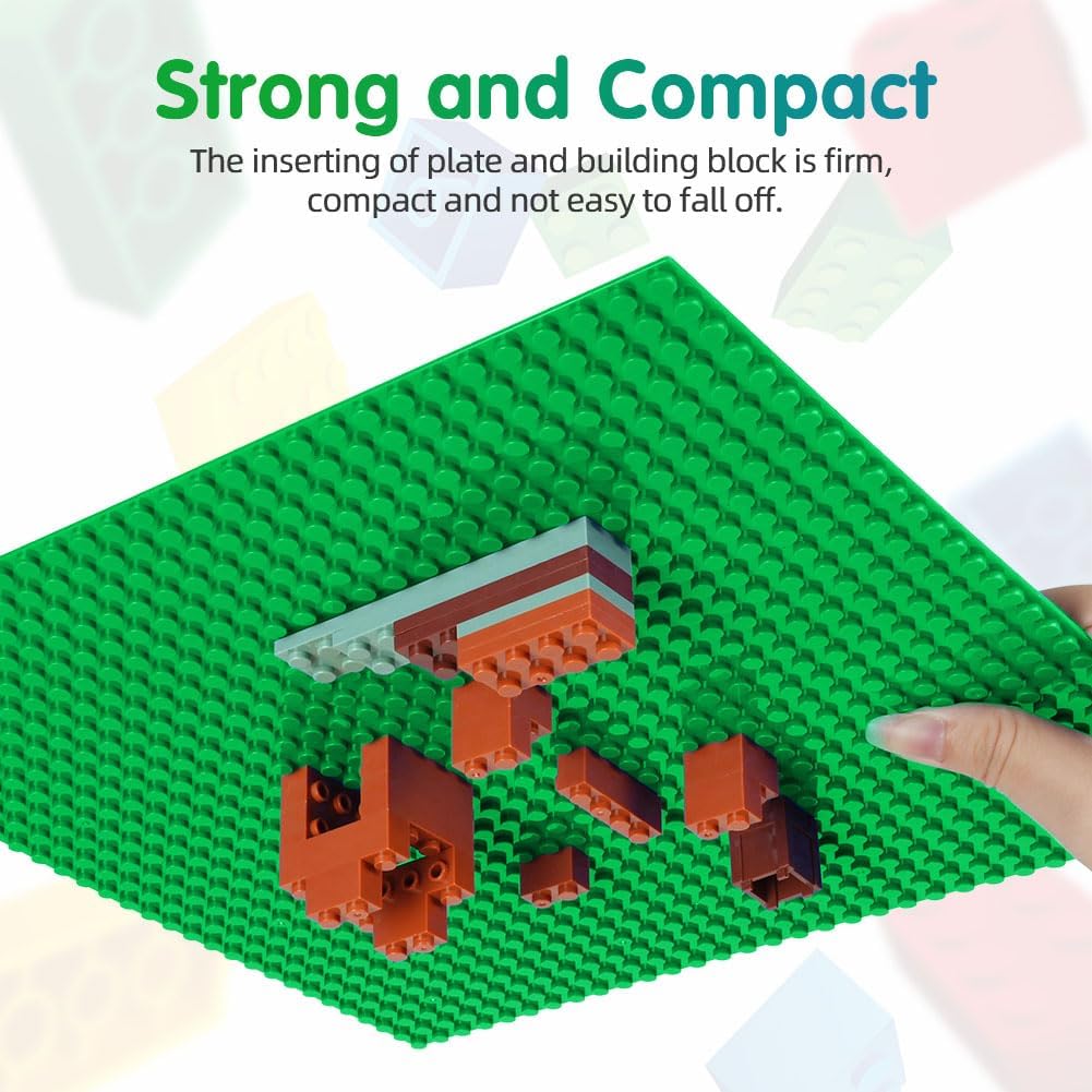 Detalle 2 de HOTUT Plaques de construction 32x32 avec goujons (lot de 4) base verte pour blocs 25,5x25,5 cm