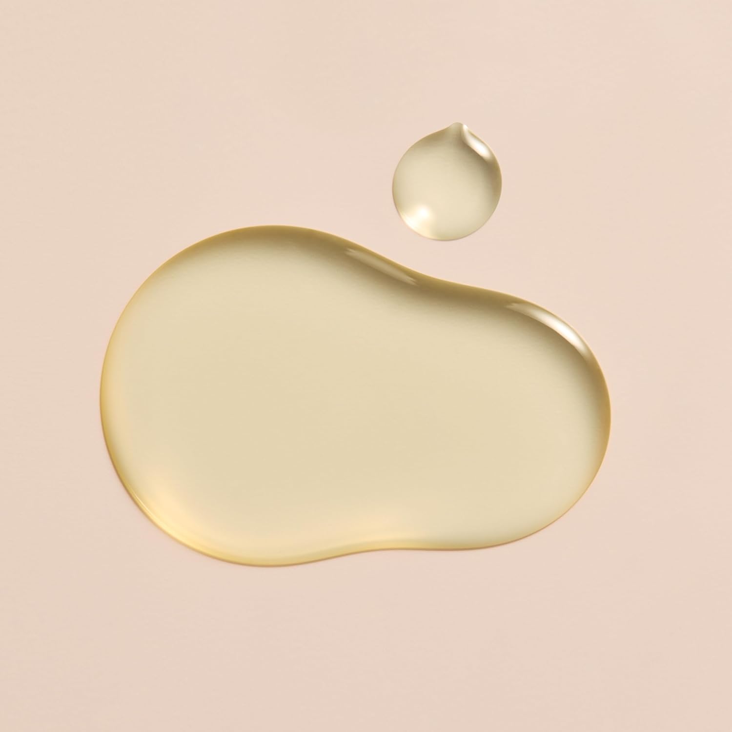 Detalle de OPI Nature Strong Skincare Glow Up Nail & Cuticle Oil (Vitamin E, natural origin formula)