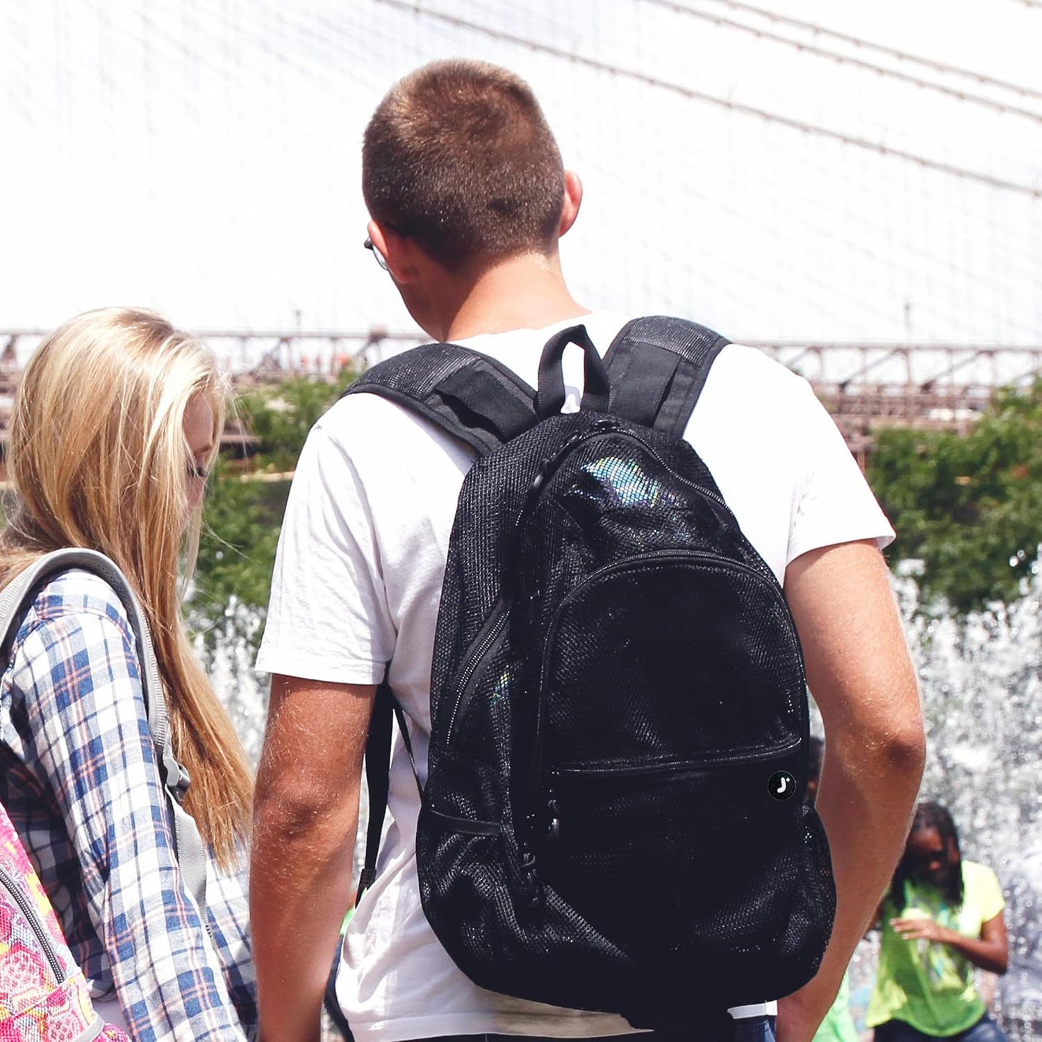 Detalle 2 de J World New York Mesh Backpack 32 Liters