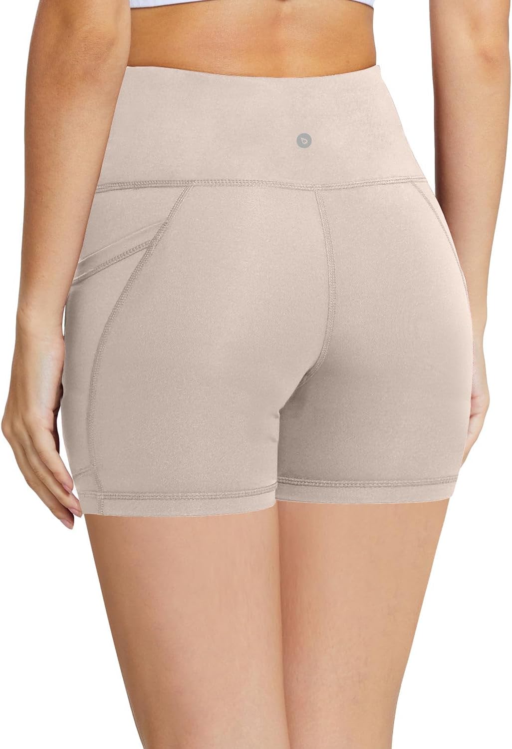 Detalle de baleaf Women's High-W waist Bicycle Shorts with Pockets (8" / 5" / 3" Inseams)