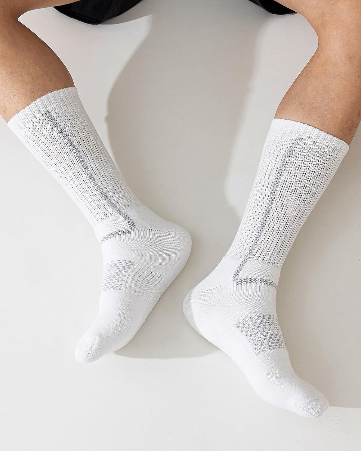 Detalle 2 de Niorasen Men's Cotton Crew Work Socks — Cushioned, Moisture-Wicking for Hiking, Running, and Work