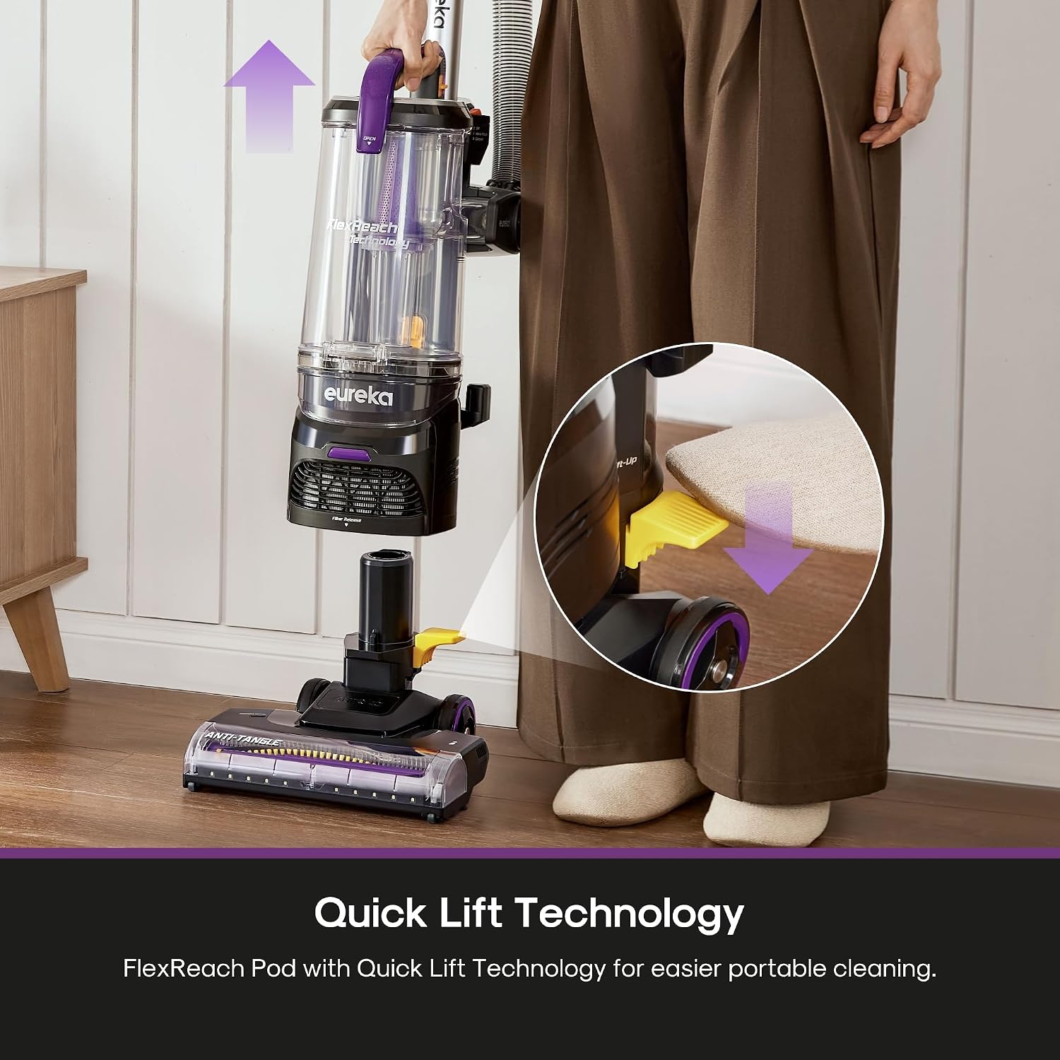 Detalle 2 de Eureka FlexReach Upright Vacuum with Large Dust Cup ⚙