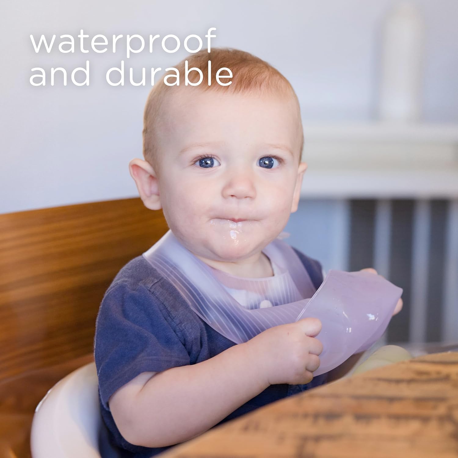 Detalle 2 de Olababy 30511 Fold N Go Silicone Baby Bib, Waterproof, with Travel Case