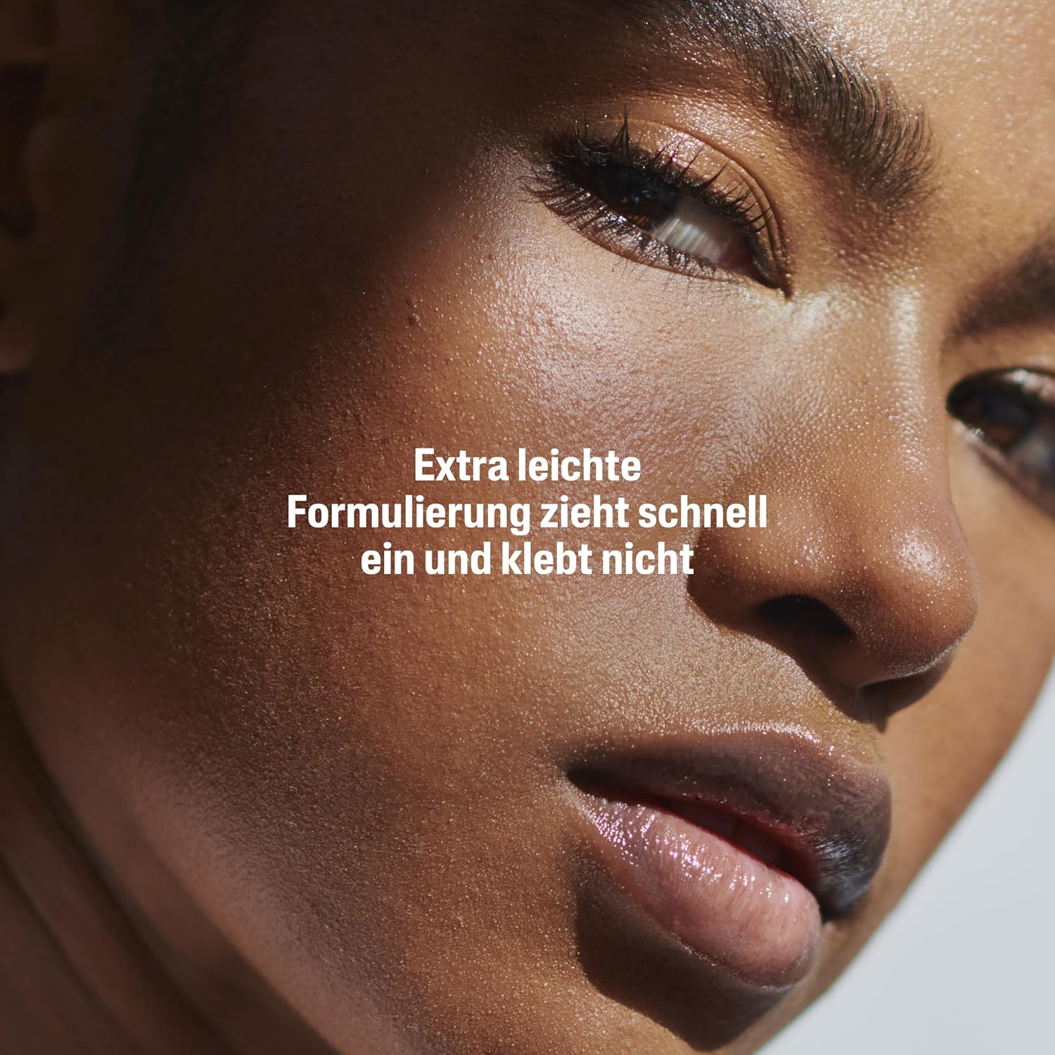 Detalle 2 de CETAPHIL SUN Sensitive Gel-Creme SPF 50+ – leichte, fettfreie Sonnencreme für empfindliche Haut