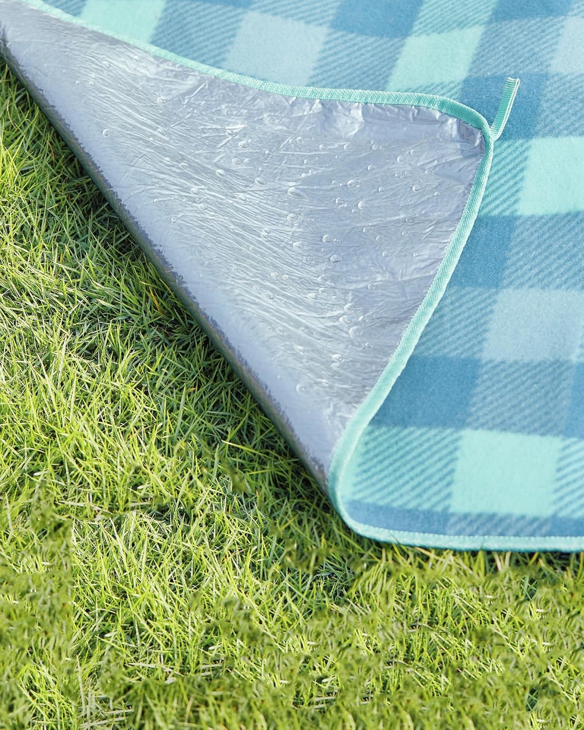 Thumbnail 5 de SONGMICS Coperta Picnic 200 x 200 cm GCM011Q02, pieghevole e portatile con fondo impermeabile e 4 picchetti antivento