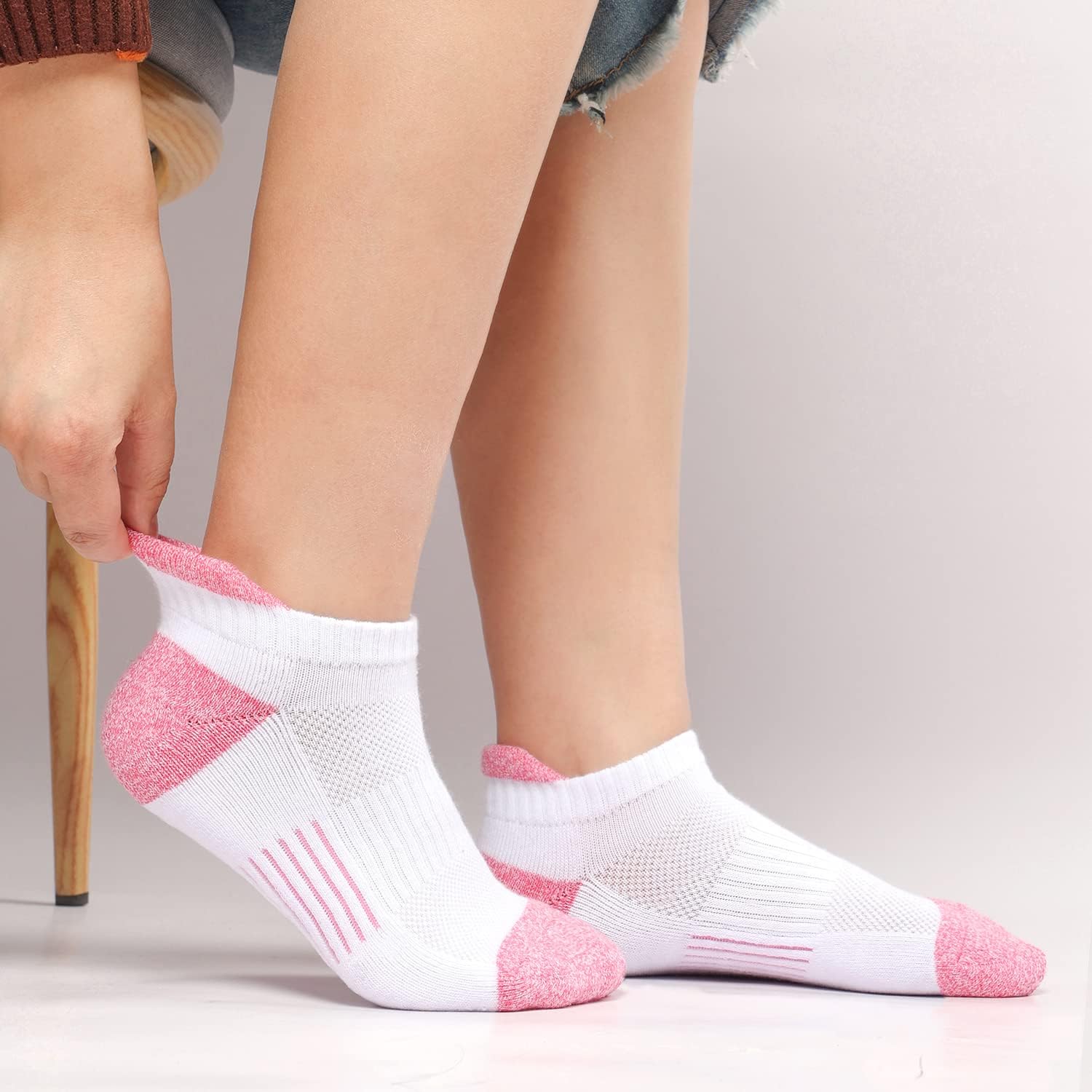 Detalle 2 de ILovDaisy Trainer Running Socks Womens 5 Pairs, Ankle Sports Socks Women Cushioned Breathable Socks, Low Cut Athletic Socks for Ladies Girls
ILovDaisy Trainer Running Socks Womens 5 Pairs, An…