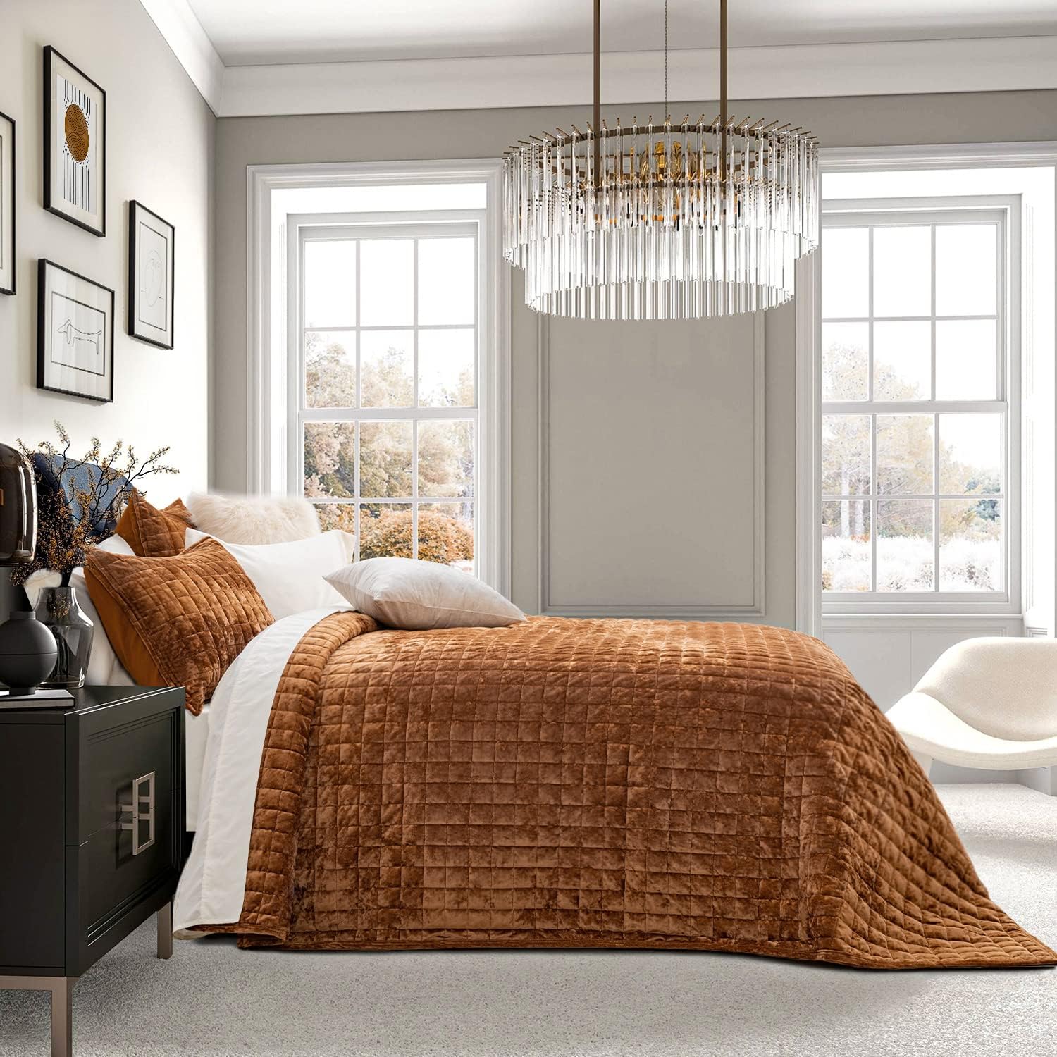 Thumbnail 1 de RECYCO Luxury Velvet Quilt Set (California King 118'' x 106''): Ultra-Soft, Lightweight, Oversized Comfort for All Season Bedding