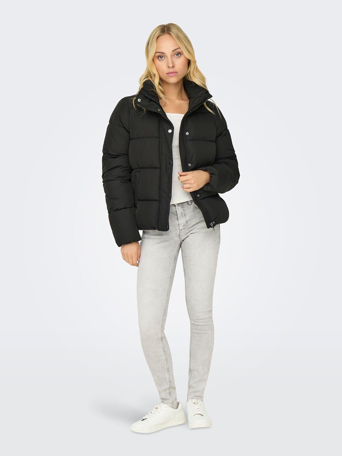 Detalle de ONLY Jacket ONLCOOL Jacket