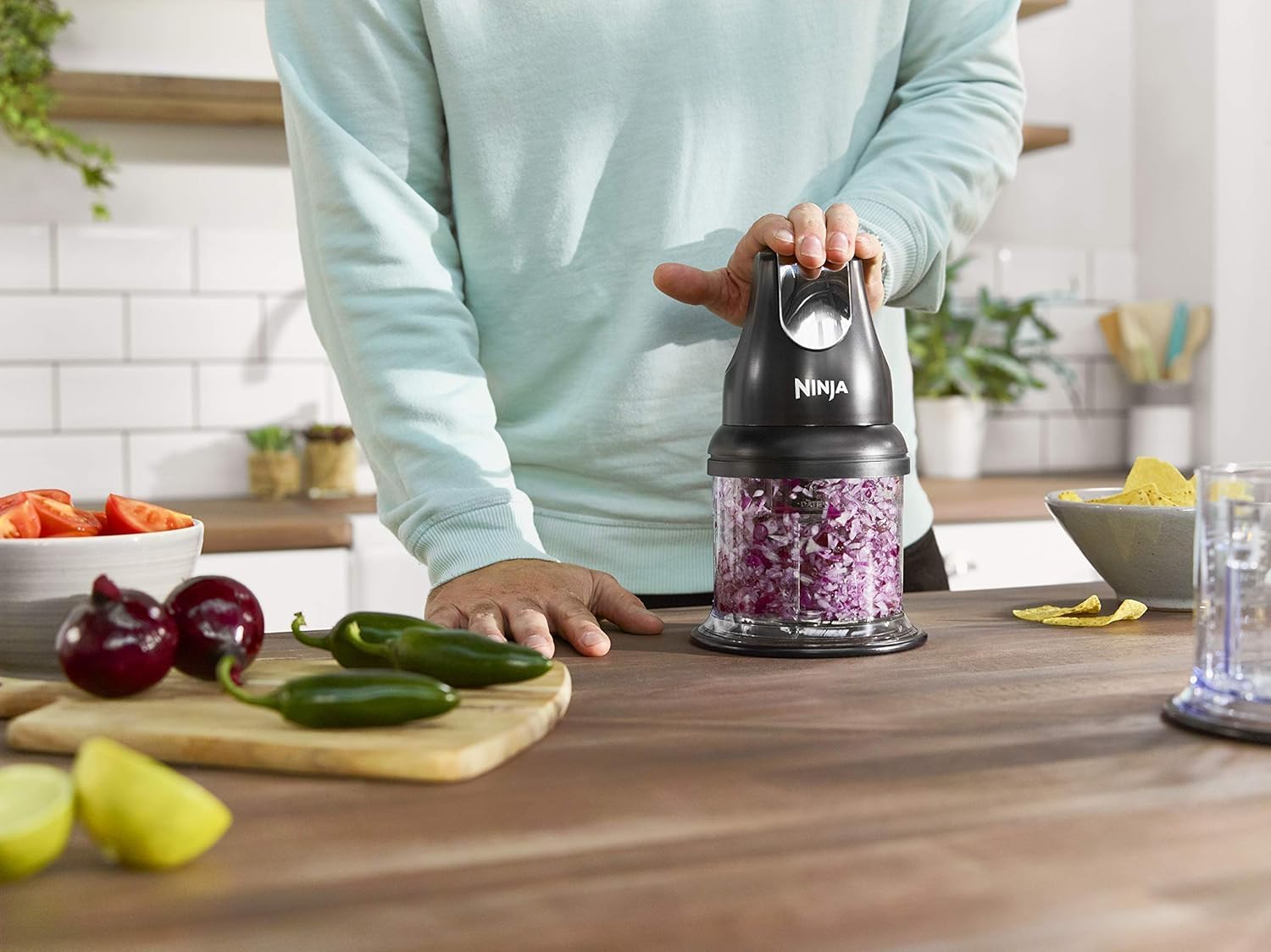 Thumbnail 4 de Ninja Express Chop Mini NJ1002EUBK: tritatutto compatto per verdure ed erbe aromatiche