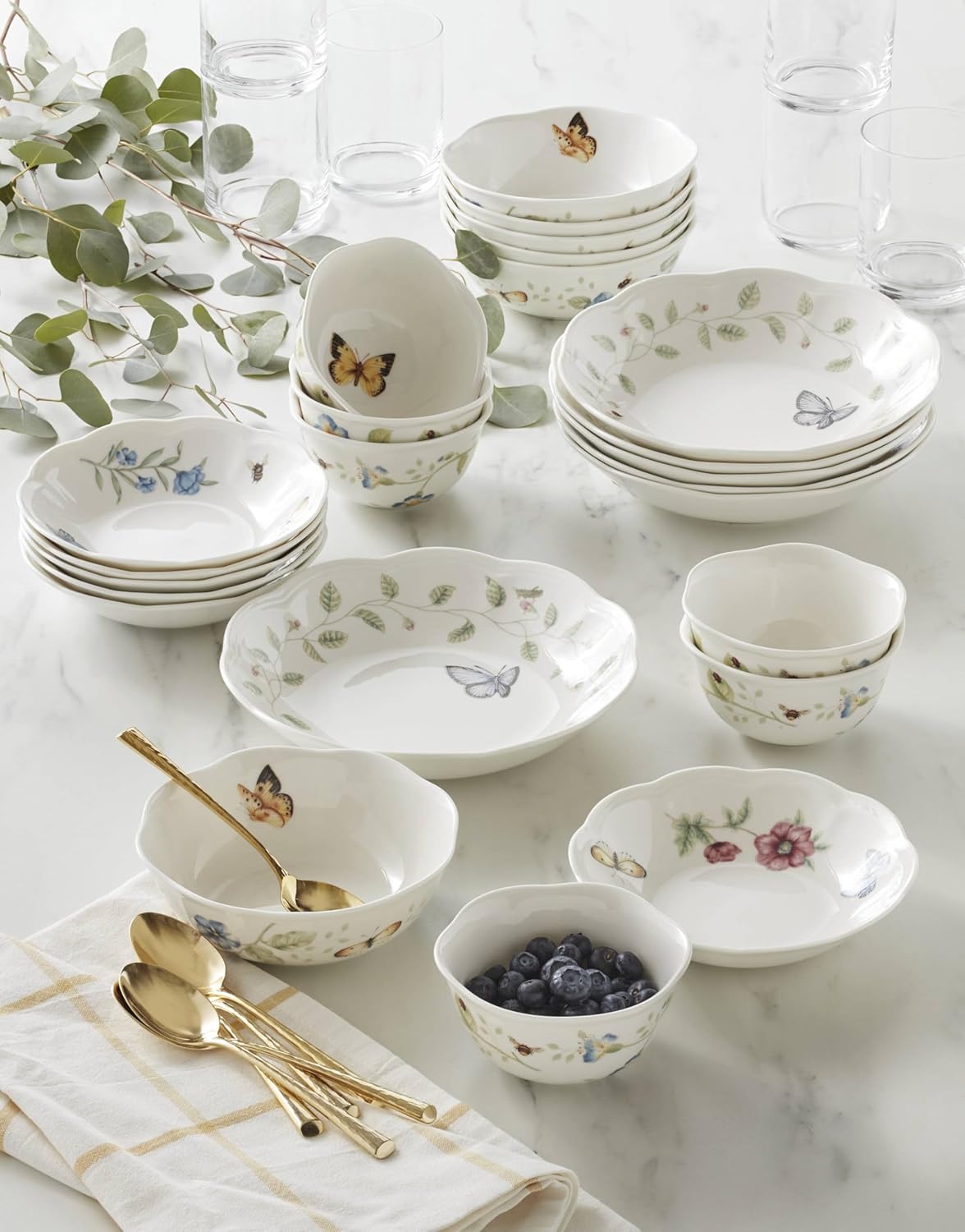 Detalle de Lenox Butterfly Meadow 24-Piece Bowl Set for 6 — Elegant Porcelain, Microwave & Dishwasher Safe