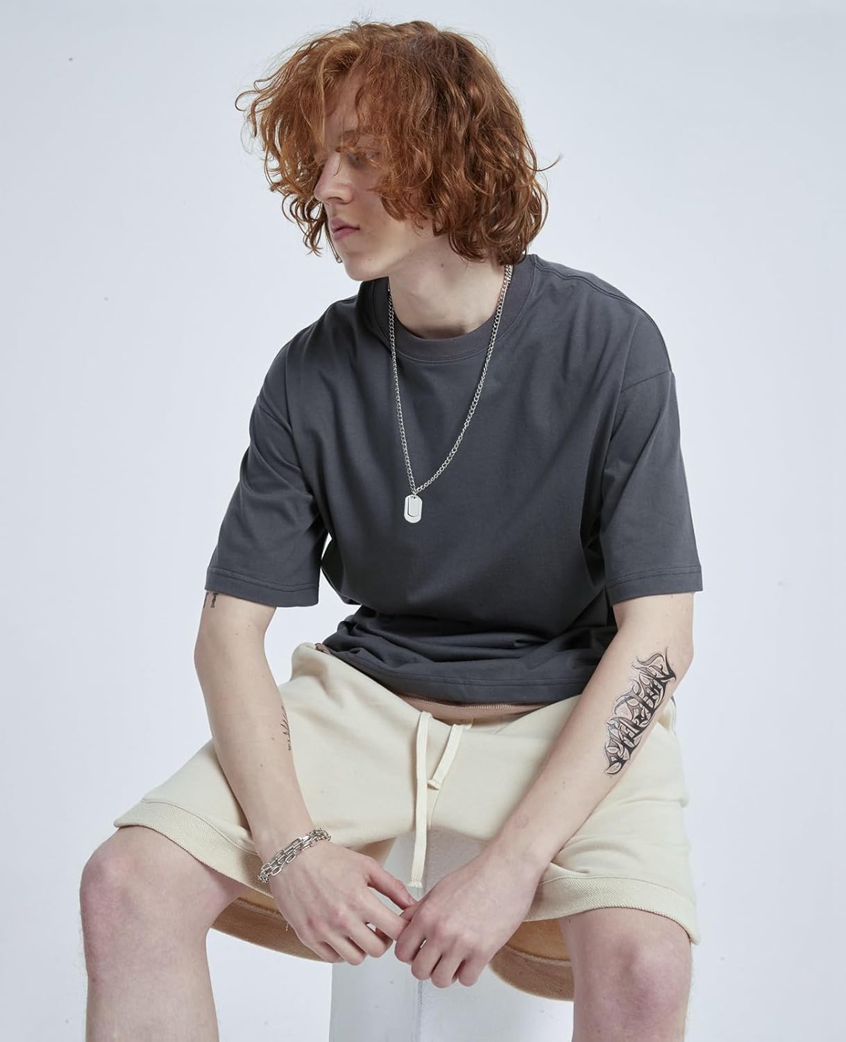 Thumbnail 3 de SnowElve Men's Oversized T-Shirts – Heavyweight, Loose Fit Crewneck, Streetwear-Ready