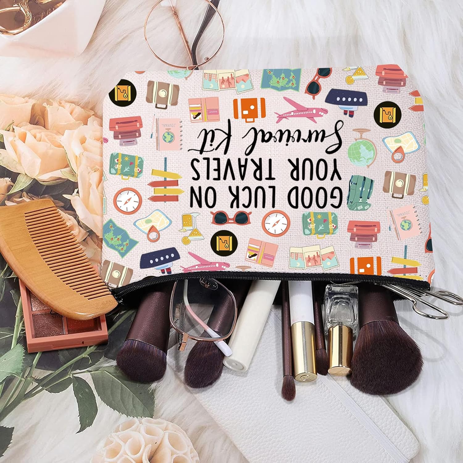 Detalle de MYSOMY Good Luck Travel Makeup Bag – Survival Kit Cosmetic Souvenir Gift
