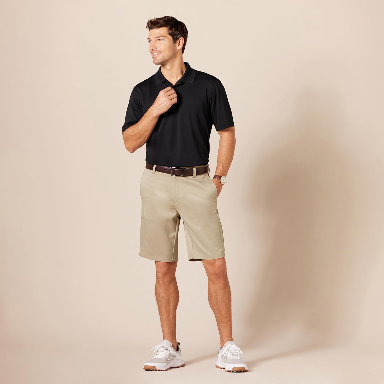 Thumbnail 2 de Amazon Essentials Short de golf Cargo Coupe Classique 25 cm (Grandes Tailles) Homme