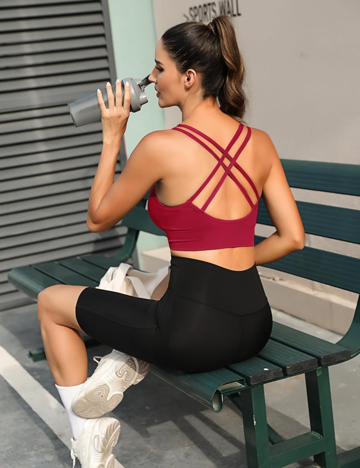 Detalle de Leversic Reggiseno Sportivo Donna Top Palestra Imbottito Senza Ferretto — Comfort Daily e Supporto Medio