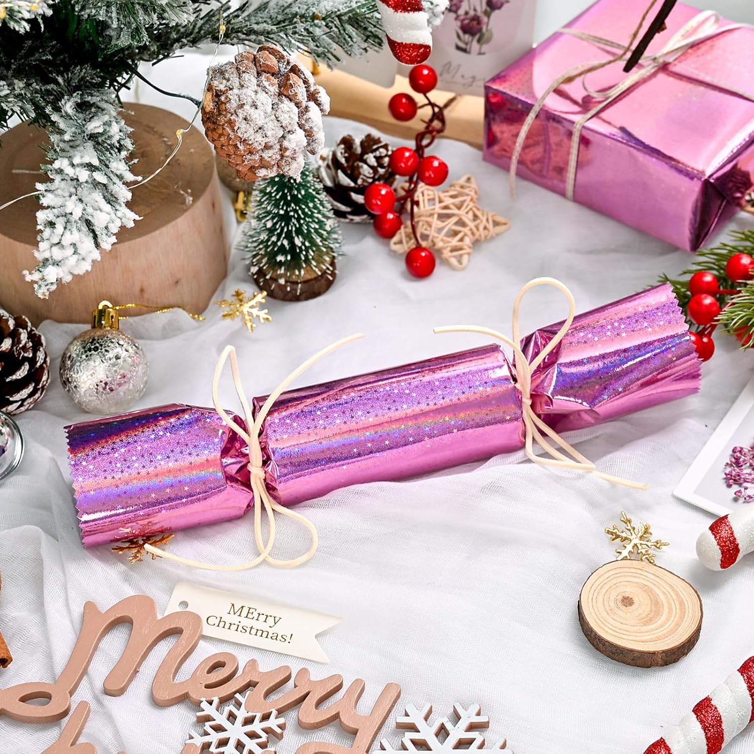 Detalle 2 de Burymento Holographic Gift Wrap, 17 in x 32.8 ft