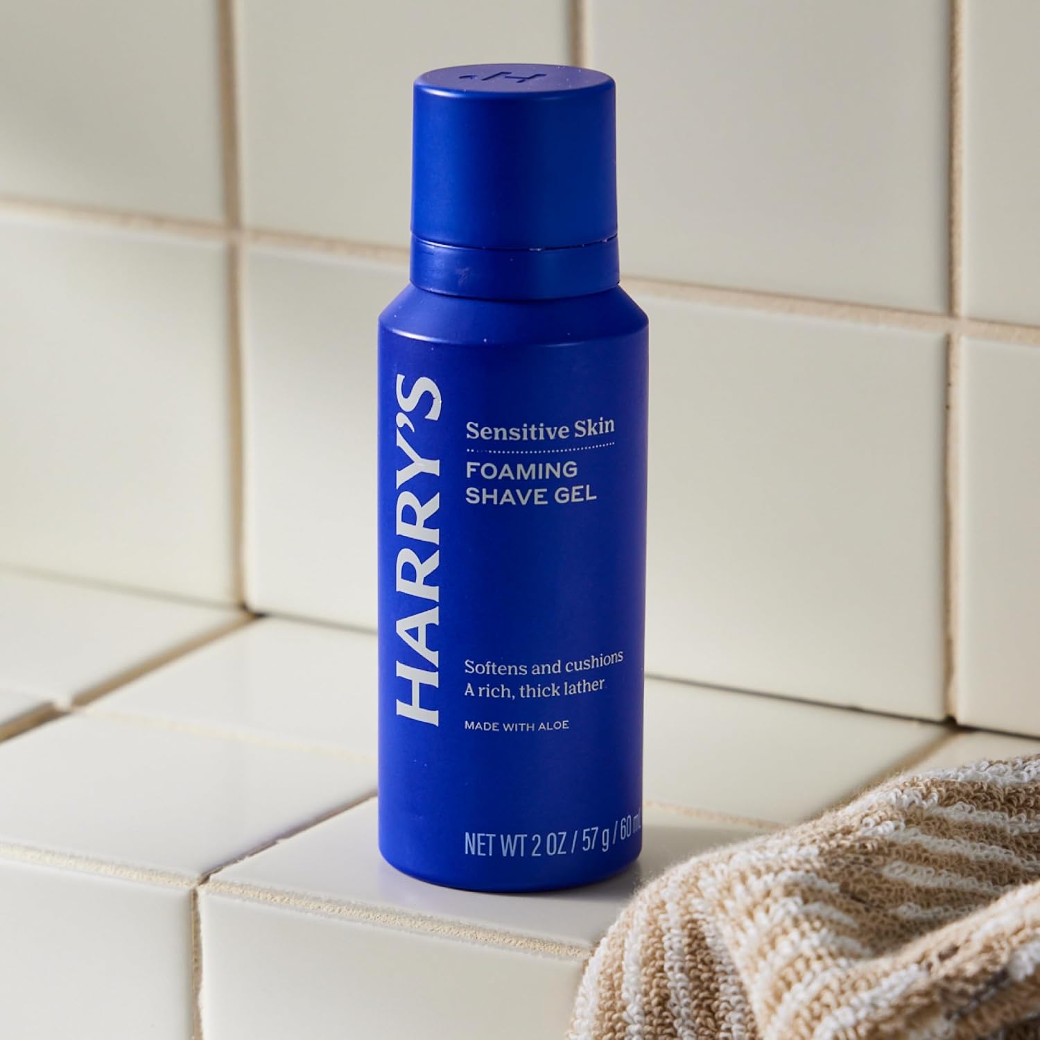 Detalle 2 de Harry's Original 5‑blade refill pack with 60ml gel 🪒