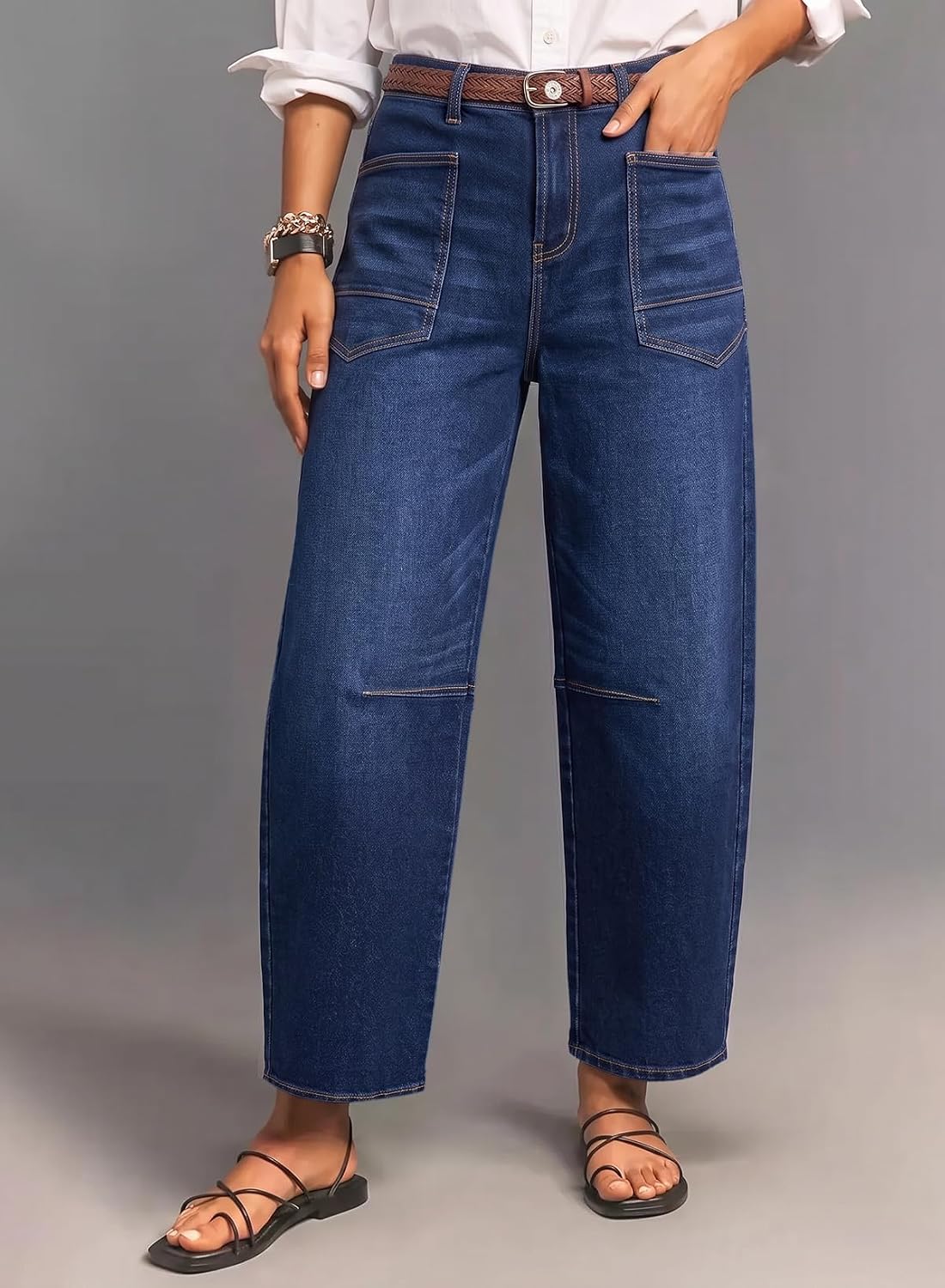 Detalle de Dokotoo Women's Barrel-Leg Jeans in Stretch Denim