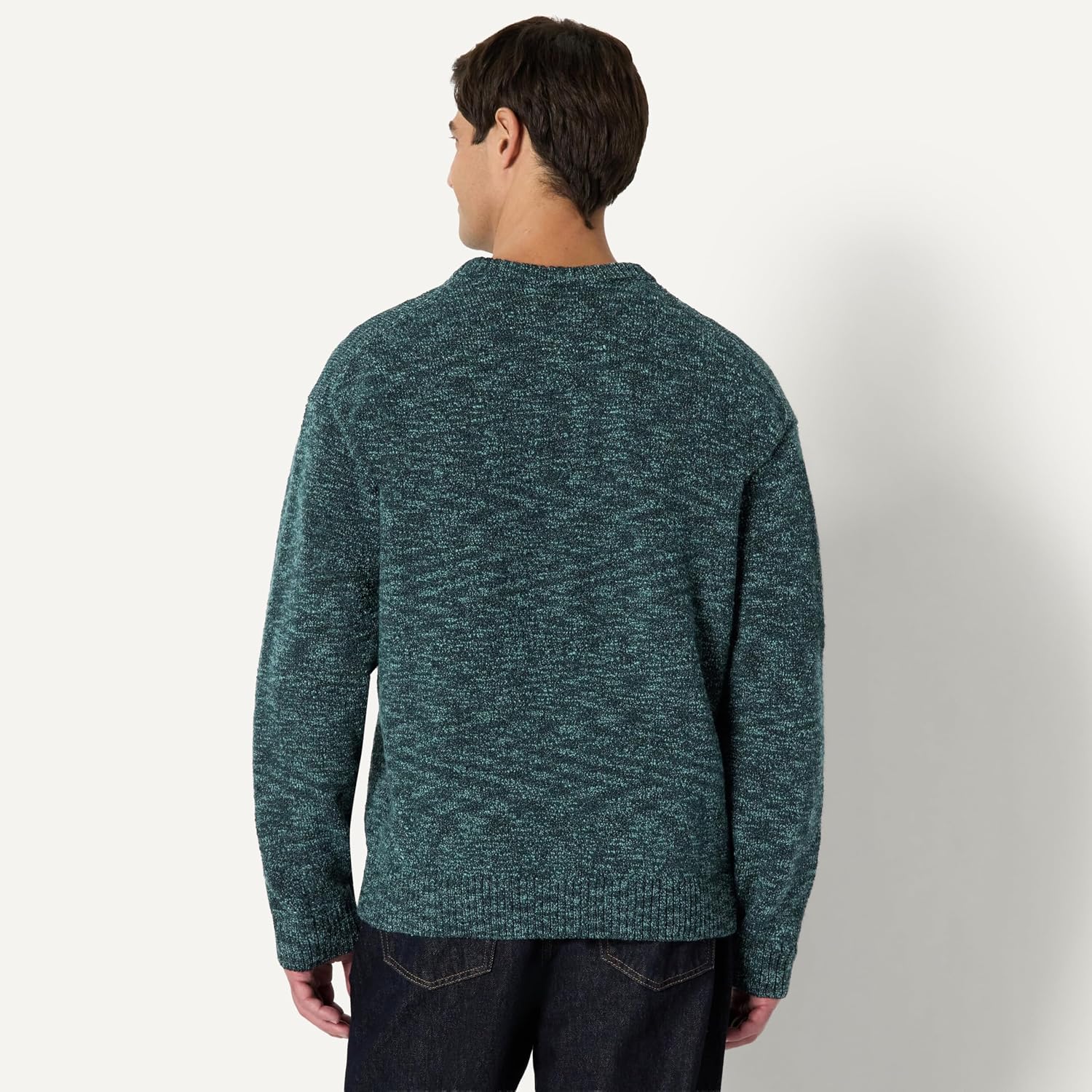 Detalle 2 de Amazon Essentials Relaxed-Fit Heavyweight Jumper