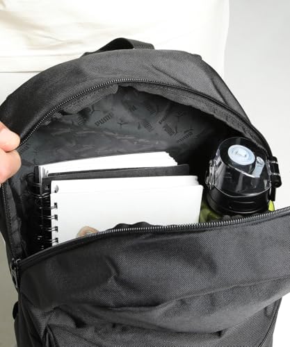 Detalle 2 de PUMA PHASE 091164, mochila unisex de gran capacidad en negro y dorado