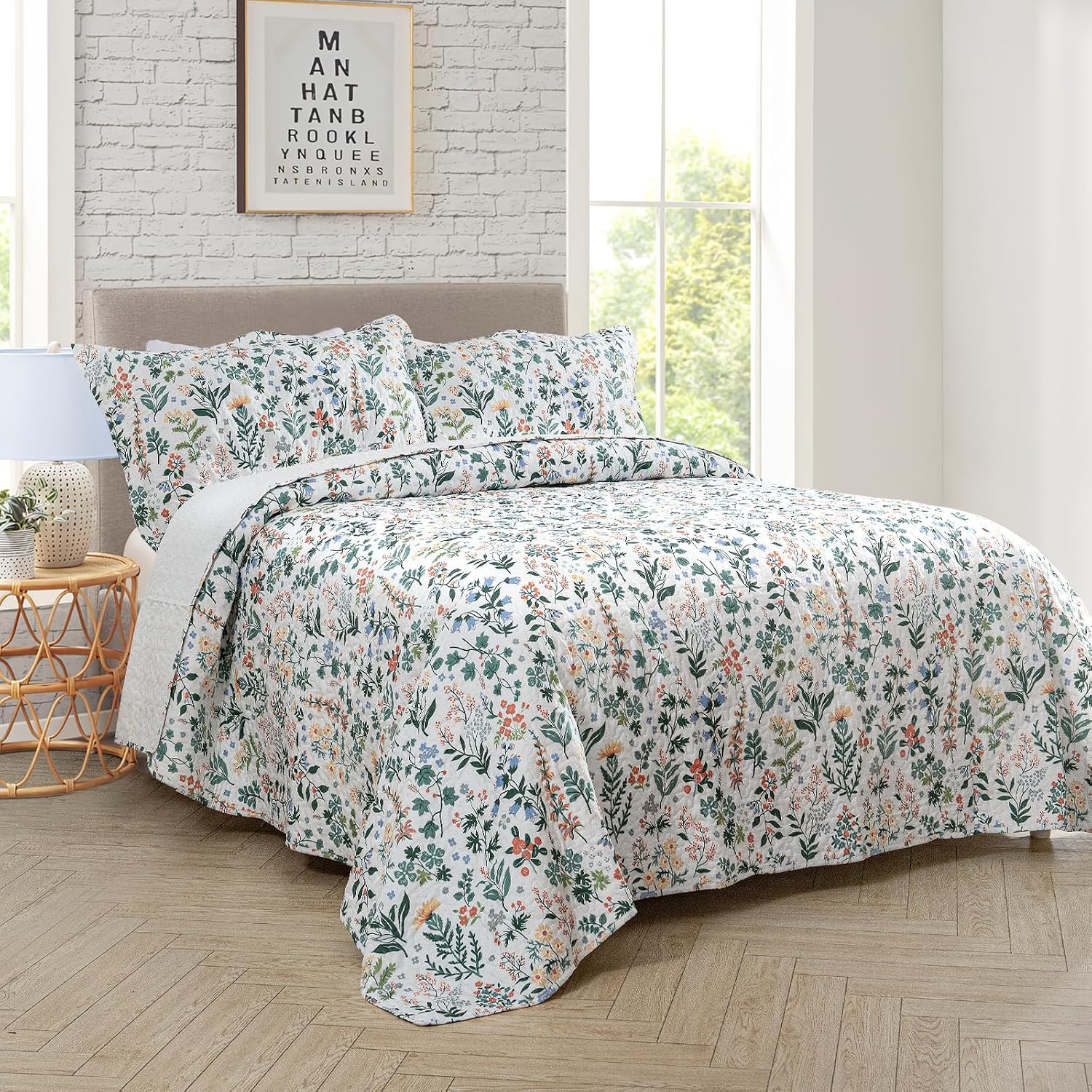 Thumbnail 1 de Travan 3-Piece Quilt Set: Lightweight All-Season Garden Floral Quilt with Shams (Queen)