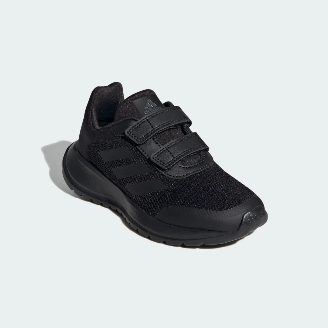 Detalle 2 de Zapatilla Tensaur Run de Adidas: qué ofrece, para quién encaja y cuándo merece la pena