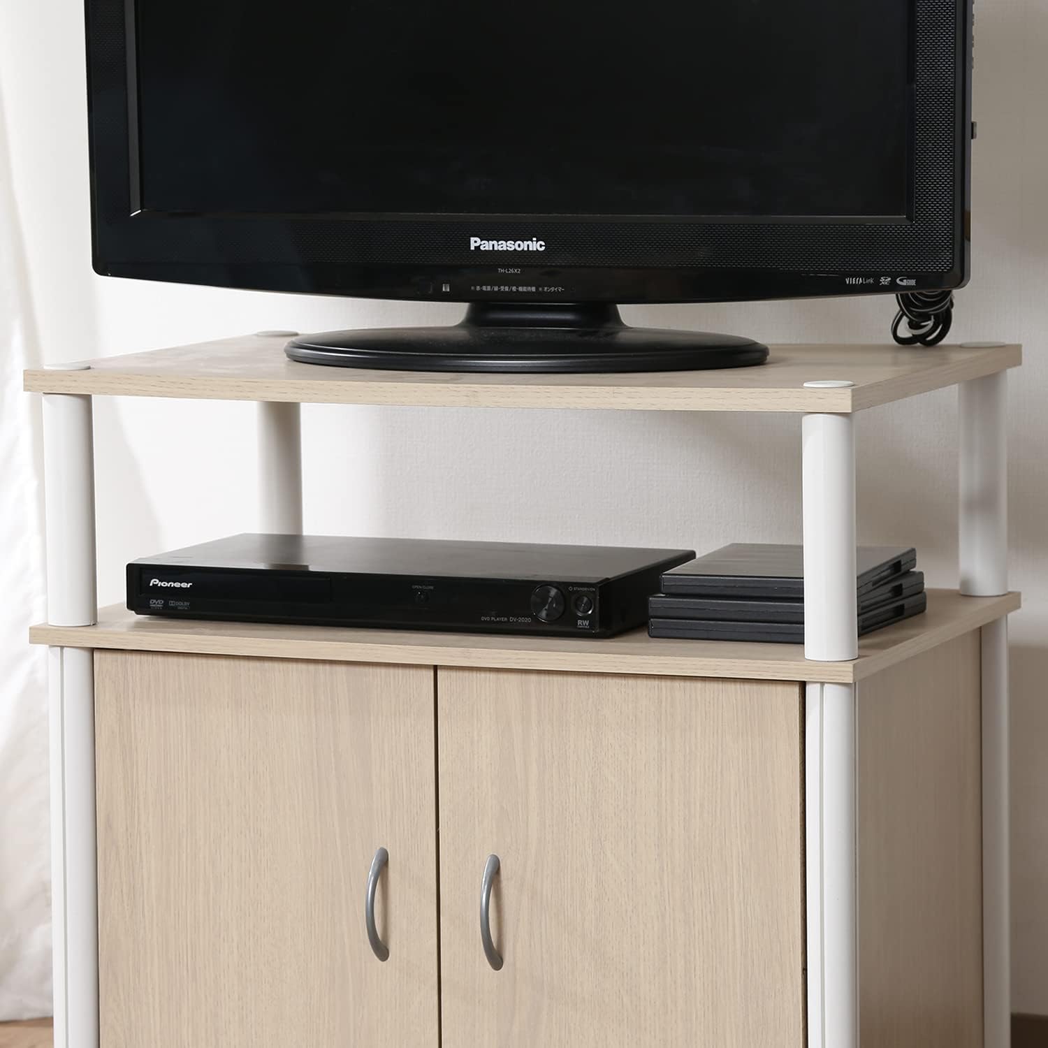 Detalle de 不二貿易 97528 テレビ台 幅60cm ホワイトウォッシュ 木目調・扉収納付き