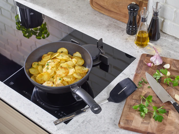 Thumbnail 8 de Fissler Ceratal Comfort Orbit Schwarz Bratpfanne 28 cm