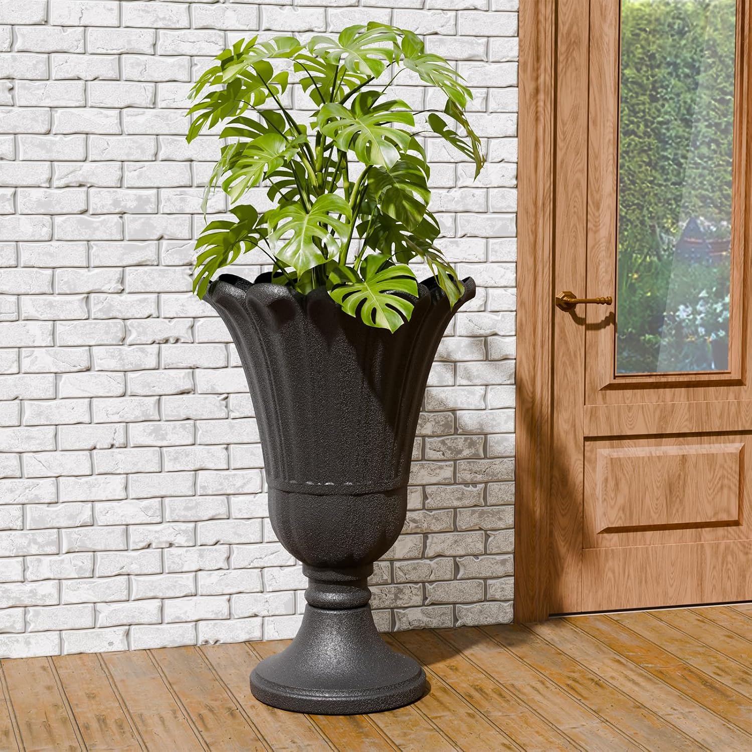 Detalle de Trygoal Tall HDPE Urn Planters, 23.62-Inch Black Petal Set of 2