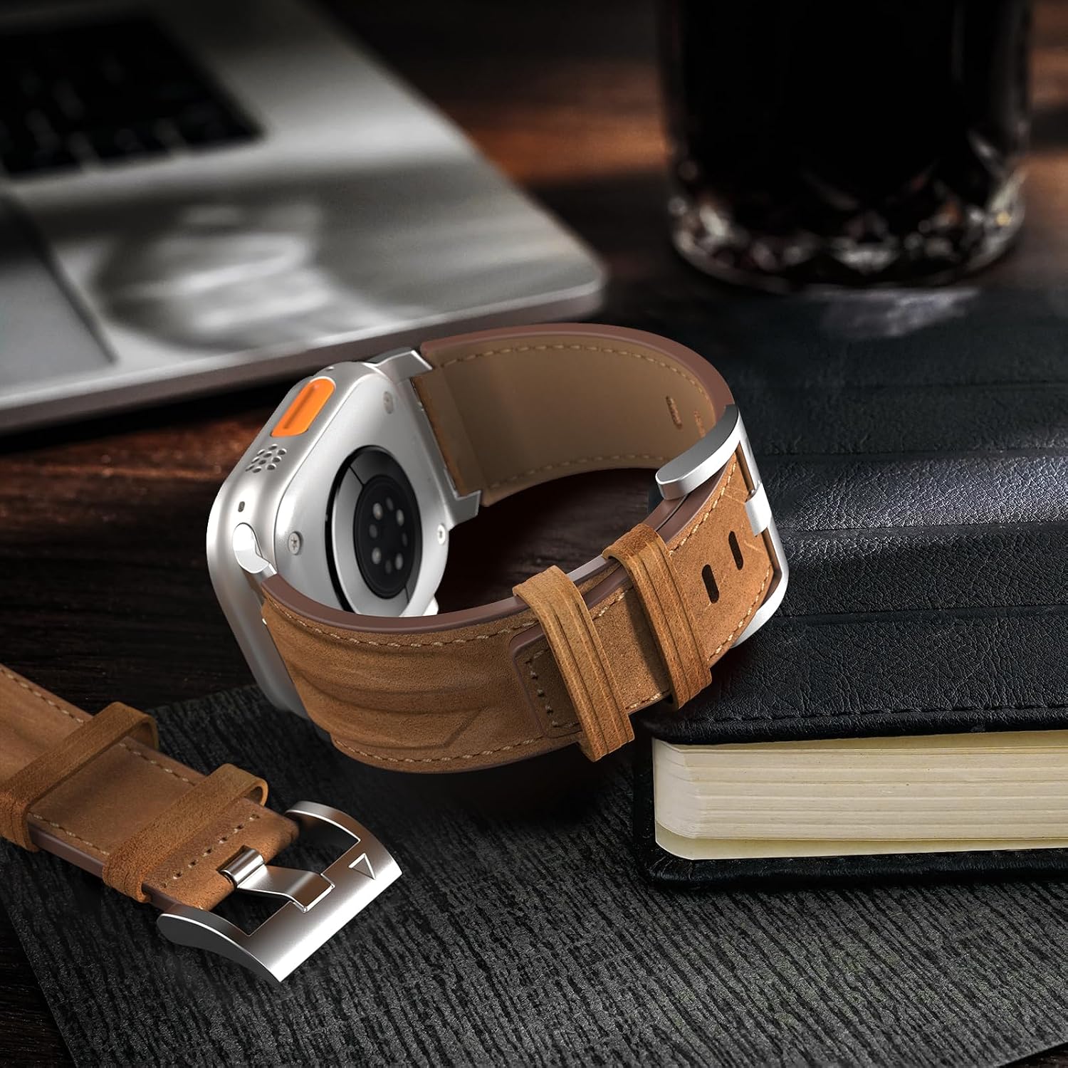 Detalle 2 de Bouixel leather Apple Watch strap 49mm