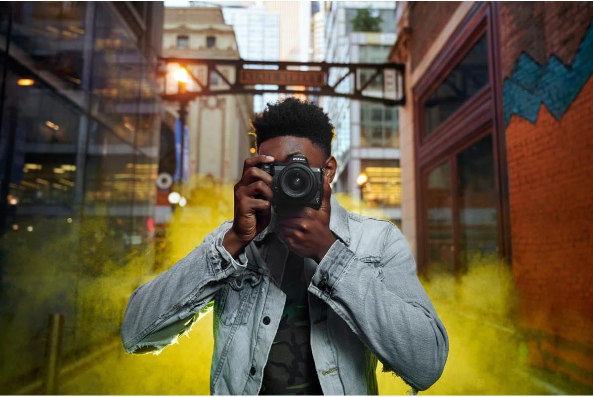 Detalle de Nikon full-frame mirrorless camera 24.3MP