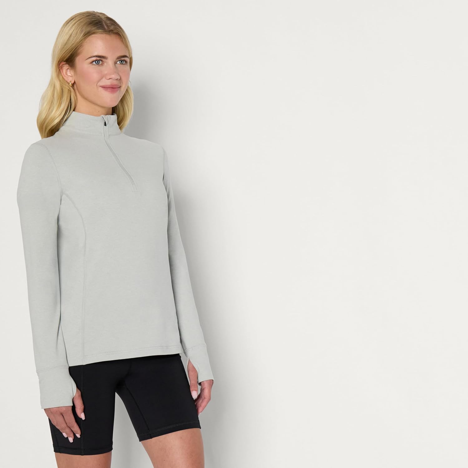 Detalle 2 de Amazon Essentials Workout Top 24.5"