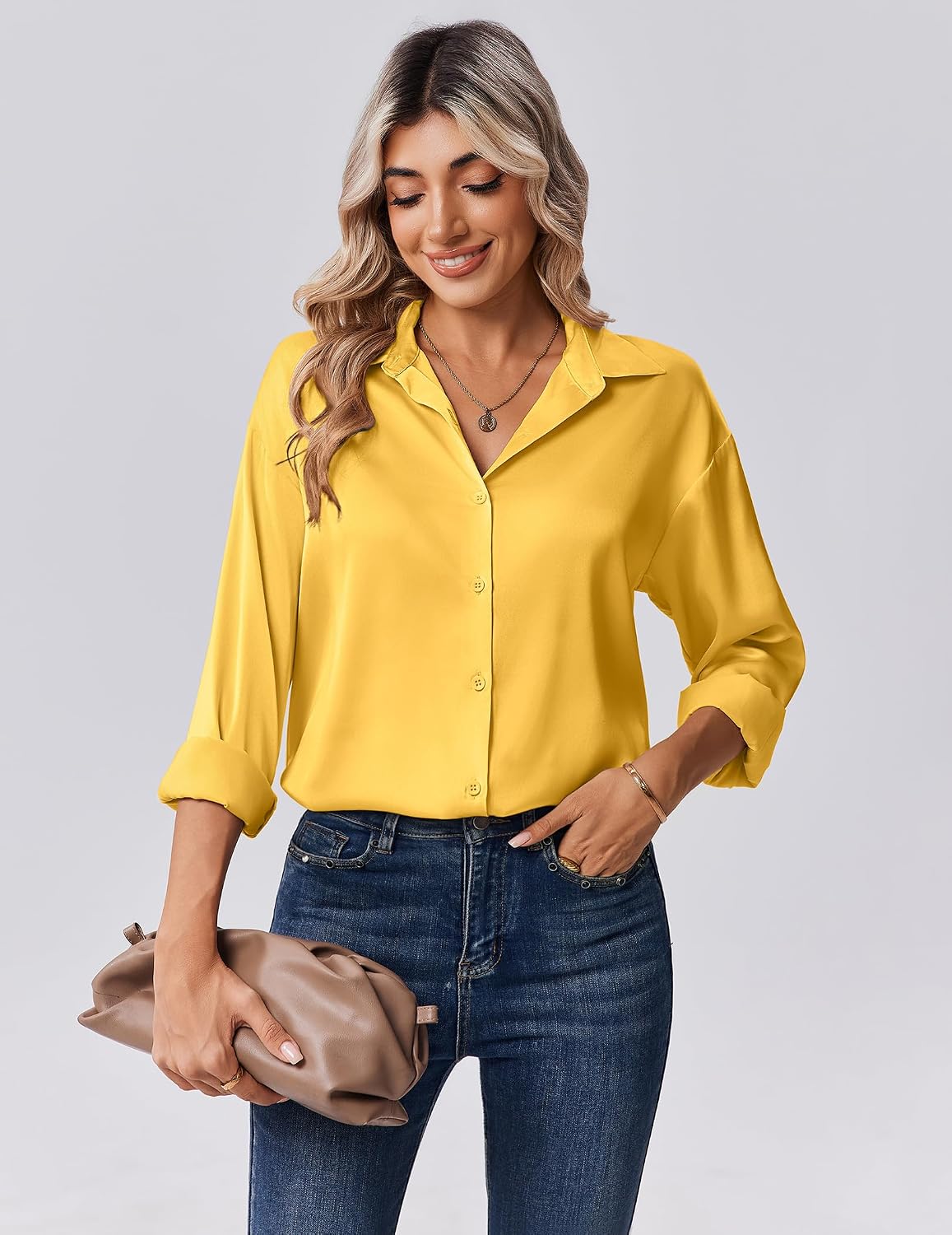 Detalle de Zeagoo Women's Long-Sleeve Satin Button-Down Blouse with Turn-Down Collar