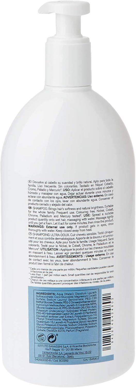 Detalle 2 de Cumlaude Lab Advance Champu Ultrade 500: shampoo quotidiano con profumazione delicata e formule naturali