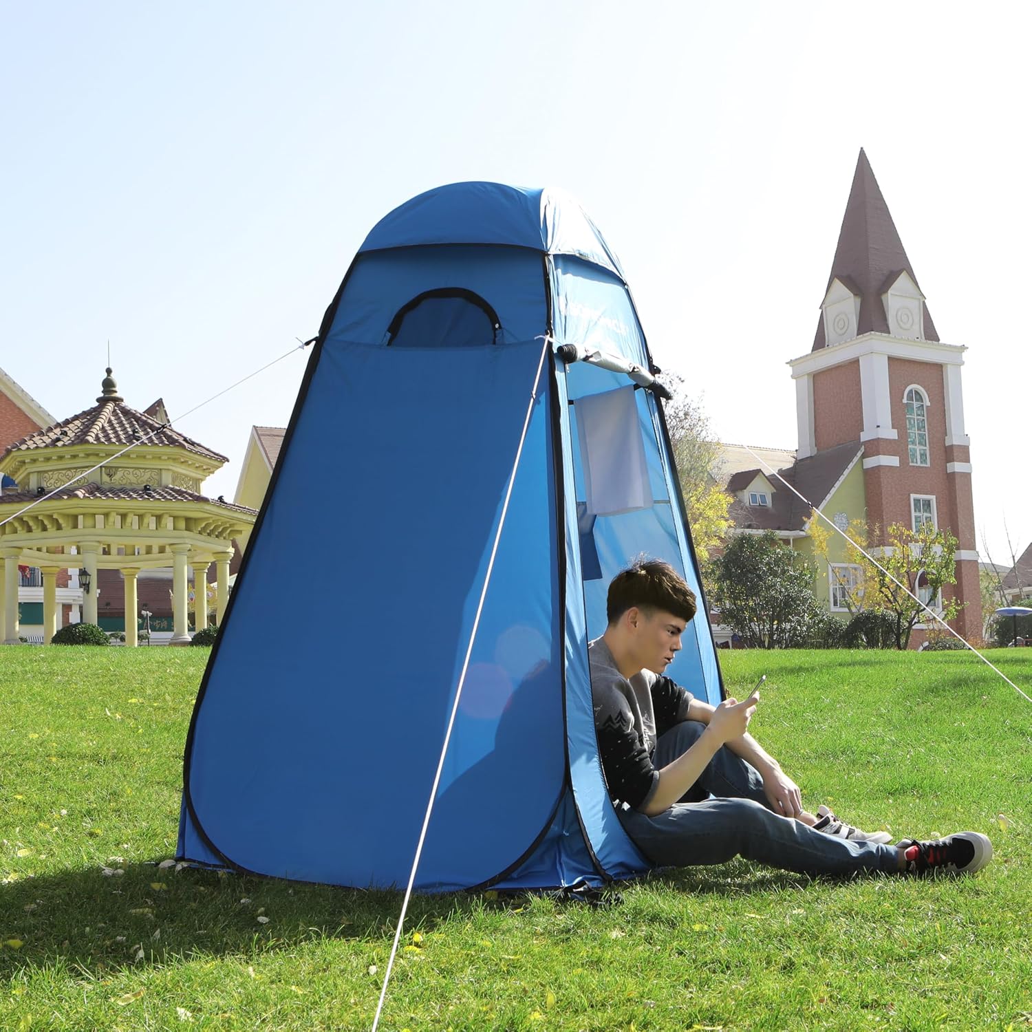 Detalle de SONGMICS Portable Pop up Tent Dressing Room Privacy Shelter with Zippered Carrying Bag