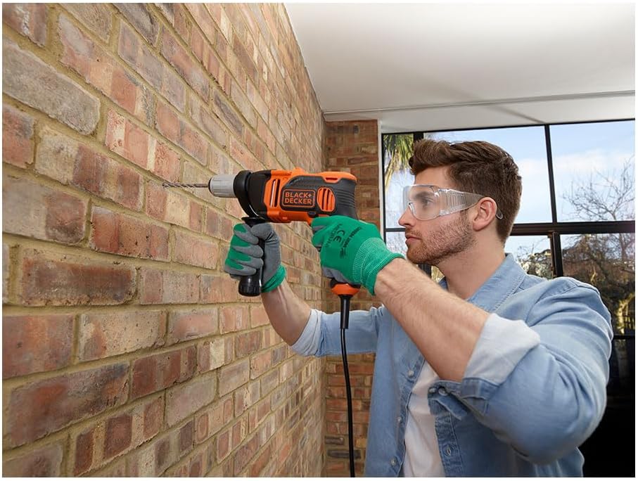 Detalle 2 de BLACK+DECKER Trapano a Percussione a Filo Compact – Potenza 850 W, per buchi, avvitamenti e worksite domestico