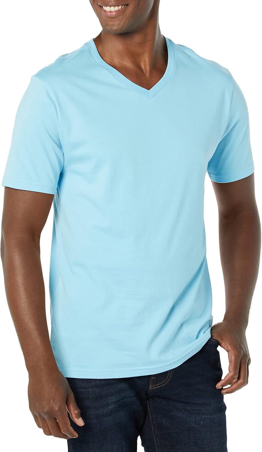 Thumbnail 4 de Amazon Essentials Herren Kurzarm-T-Shirts mit V-Ausschnitt – körpernaher Schnitt für den Alltag