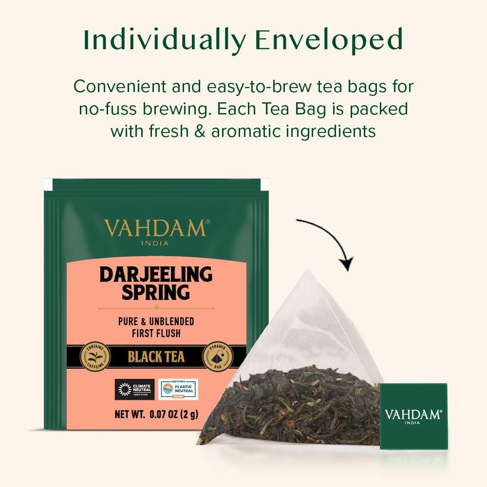 Detalle 2 de VAHDAM Tè Darjeeling in foglia intera (30 bustine piramidali) di primo raccolto, tè nero puro