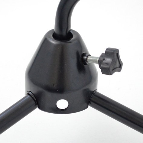 Detalle de Stagg WIS-A30: Supporto pieghevole per Sax Contralto/Tenore, nero