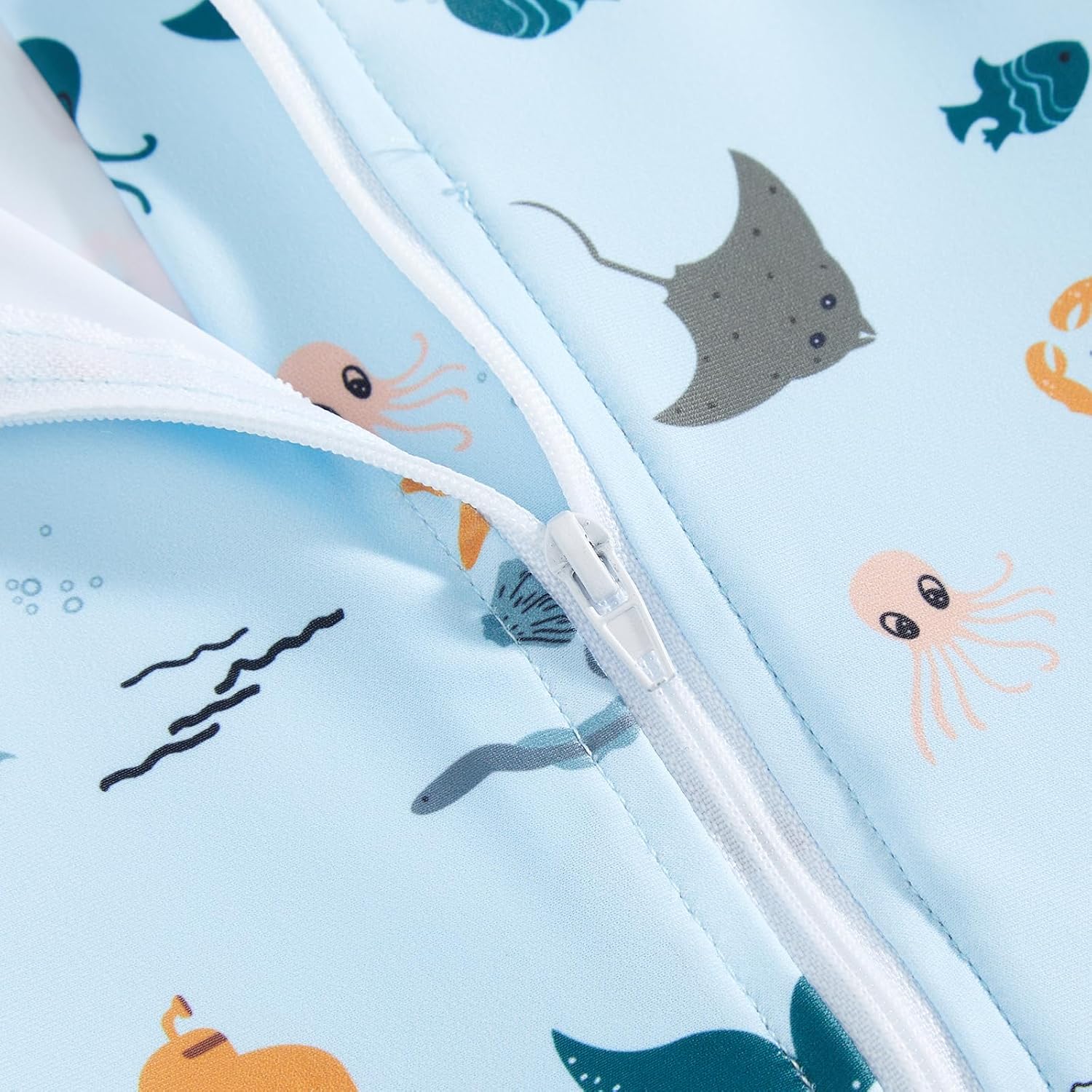 Detalle de JiAmy Baby Boys Swimming Costume with Sun Hat – One-Piece Rash Guard (6M–5Y)