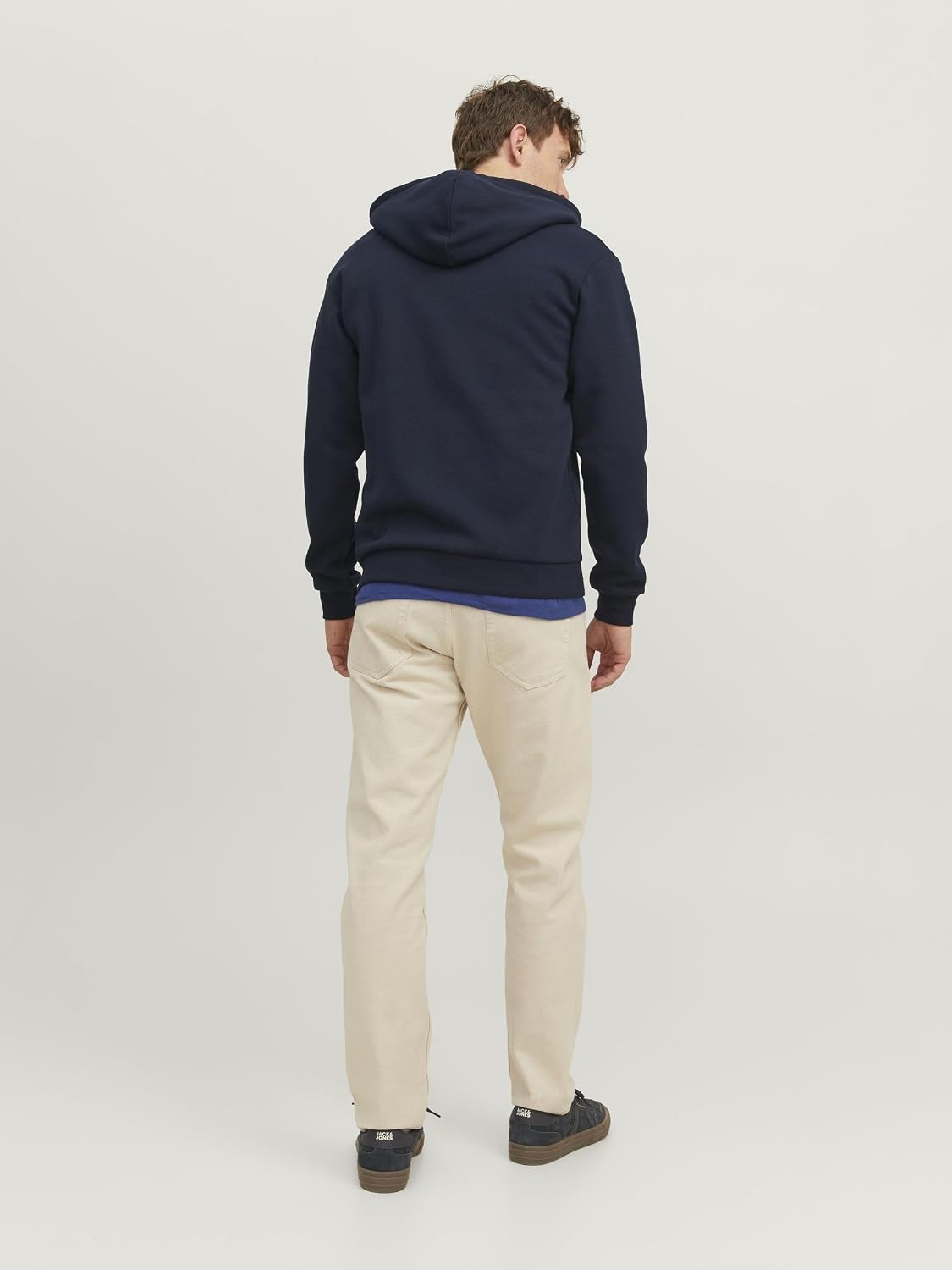 Detalle de Jack & Jones Zip Hoodie Plain con zip e vestibilità relaxed