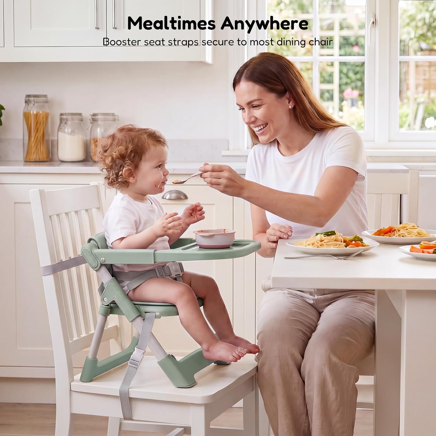 Detalle 2 de Ezebaby Portable Baby High Chair Booster Seat with 5-Point Harness and Adjustable Tray
