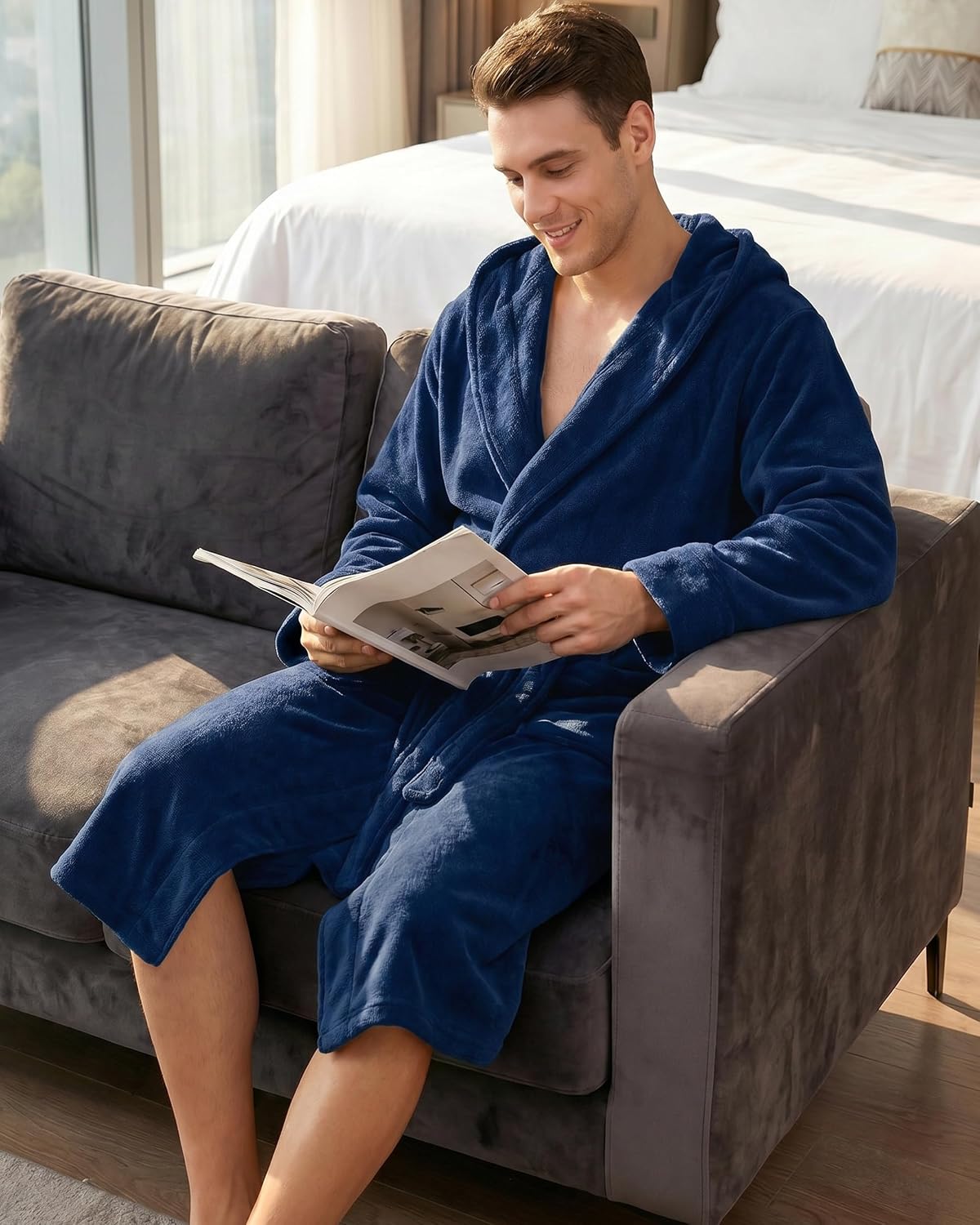 Detalle 1 de NY Threads EU0233 - 0236 herenbadjas van fleece met capuchon en zakken