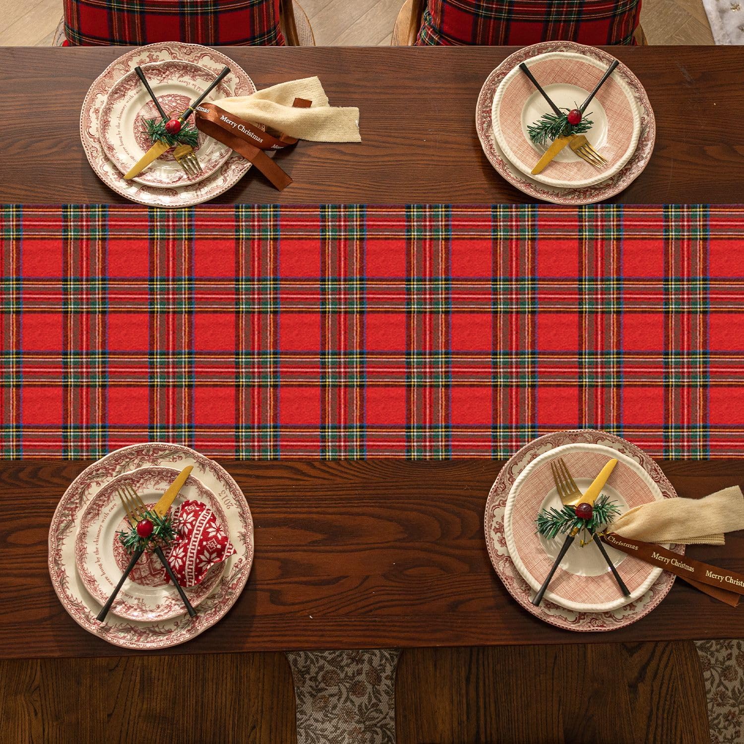 Detalle de Softalker Christmas Table Runner, 13 x 48 Inch