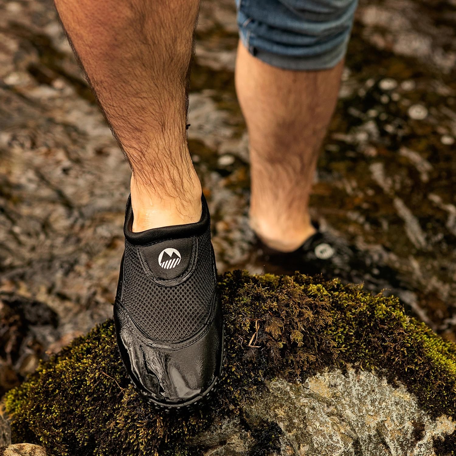 Detalle de Lakeland Active Men’s Eden Water Shoes: versatile neoprene footwear for beach to canoe trips