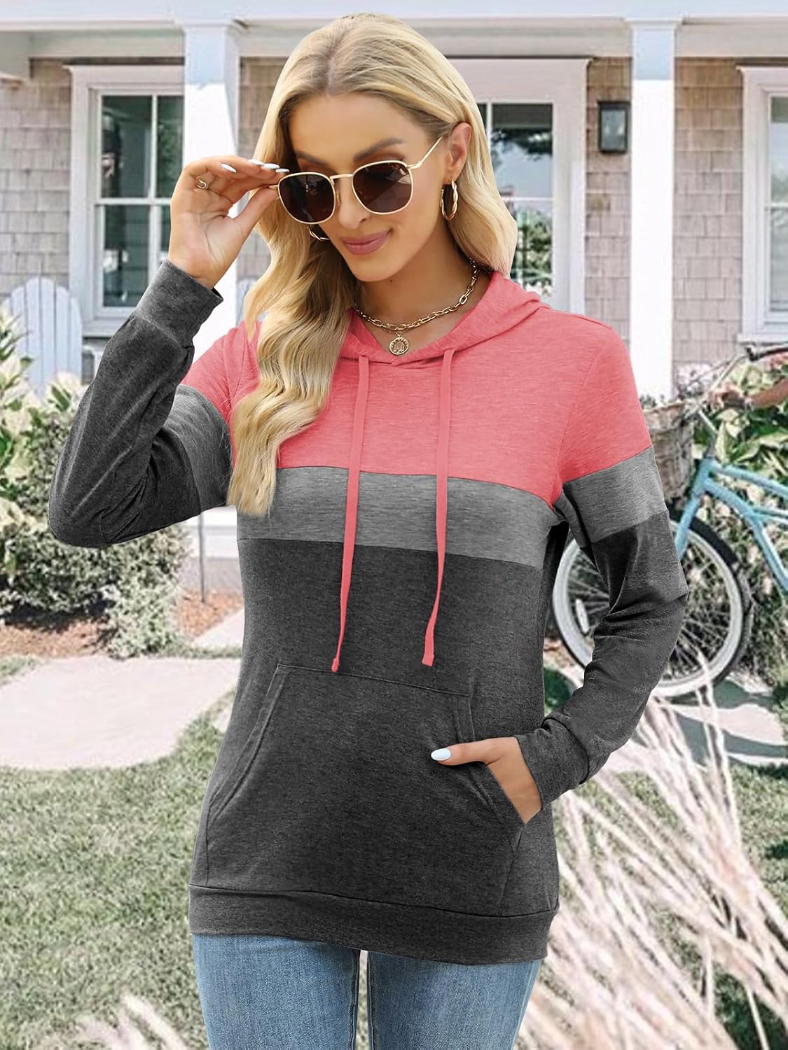 Detalle de MixShe Women's Long-Sleeve Hoodie