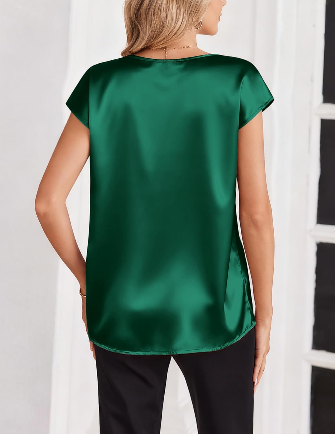 Thumbnail 3 de Zeagoo Women Silk Satin Tops Cap Short Sleeve Blouse V Neck – Business Casual Charm