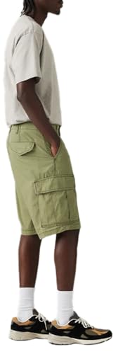 Detalle 2 de Levi's Pantalones Cortos Cargo Grandes y Alto para Hombre – Noche de Oliva (46 Grande Alto)