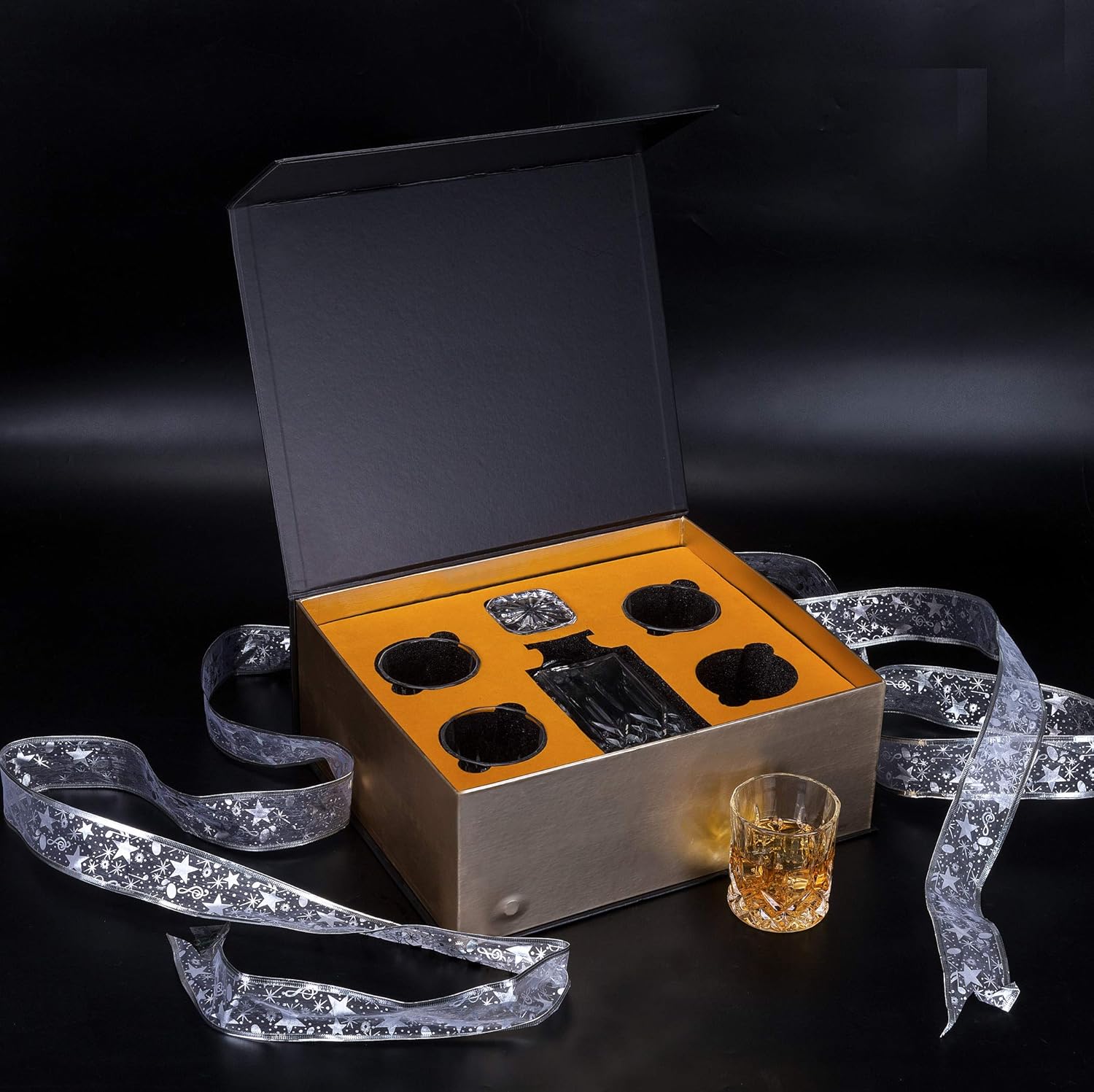 Detalle 2 de KANARS Whisky Karaffe und Gläser Set 750 ml Whisky Dekanter 5tlg