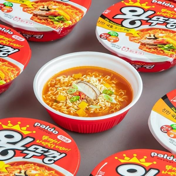 Detalle 2 de Paldo FUN & YUM King Lid Cup Ramen Noodle Soup, 110g, 4-Pack