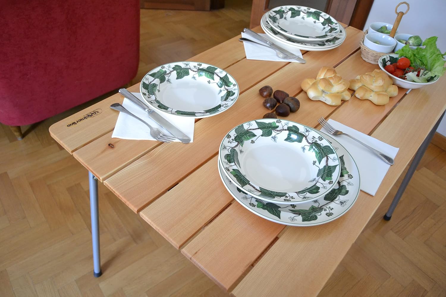 Detalle 2 de Castelmerlino 028T campingtafel 100 x 60 cm met larikshouten blad, inklapbaar